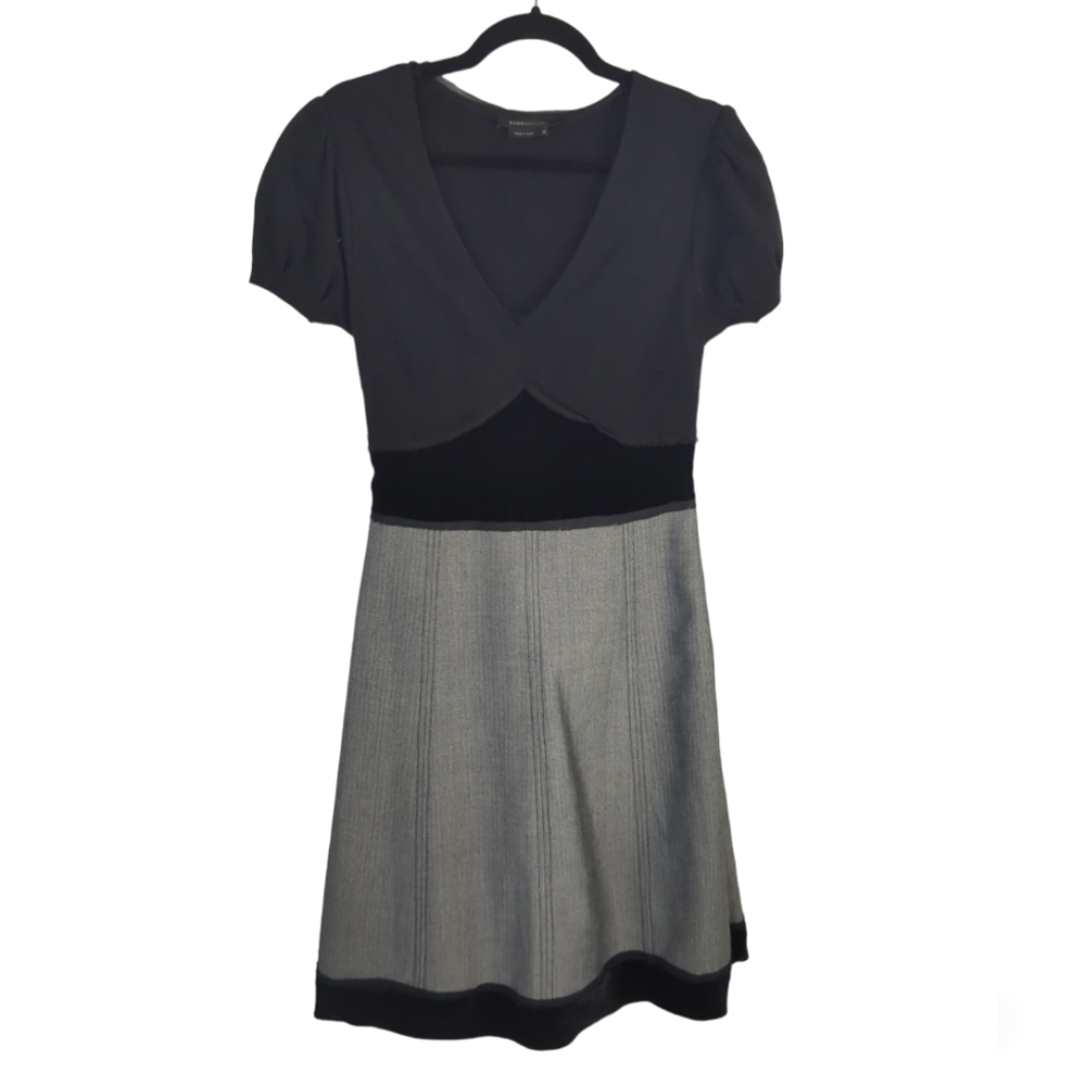 BCBG Maxazria Black Grey Midi Short Sleeve Dress